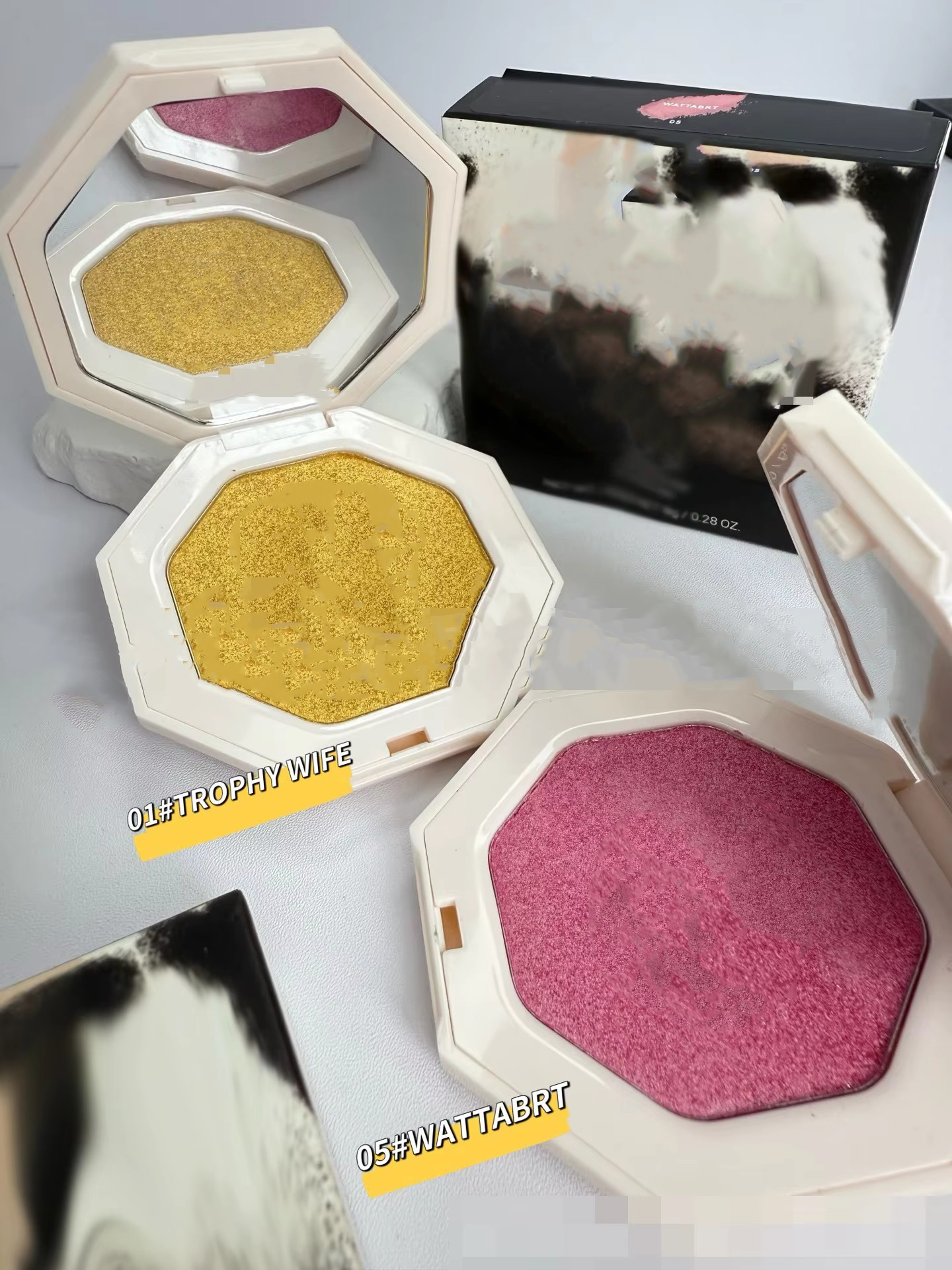 High Quality Waterproof 2-Color Diamond Shiny Glitter Premium Herbal Makeup Facial Bronzer Highlighter Powder