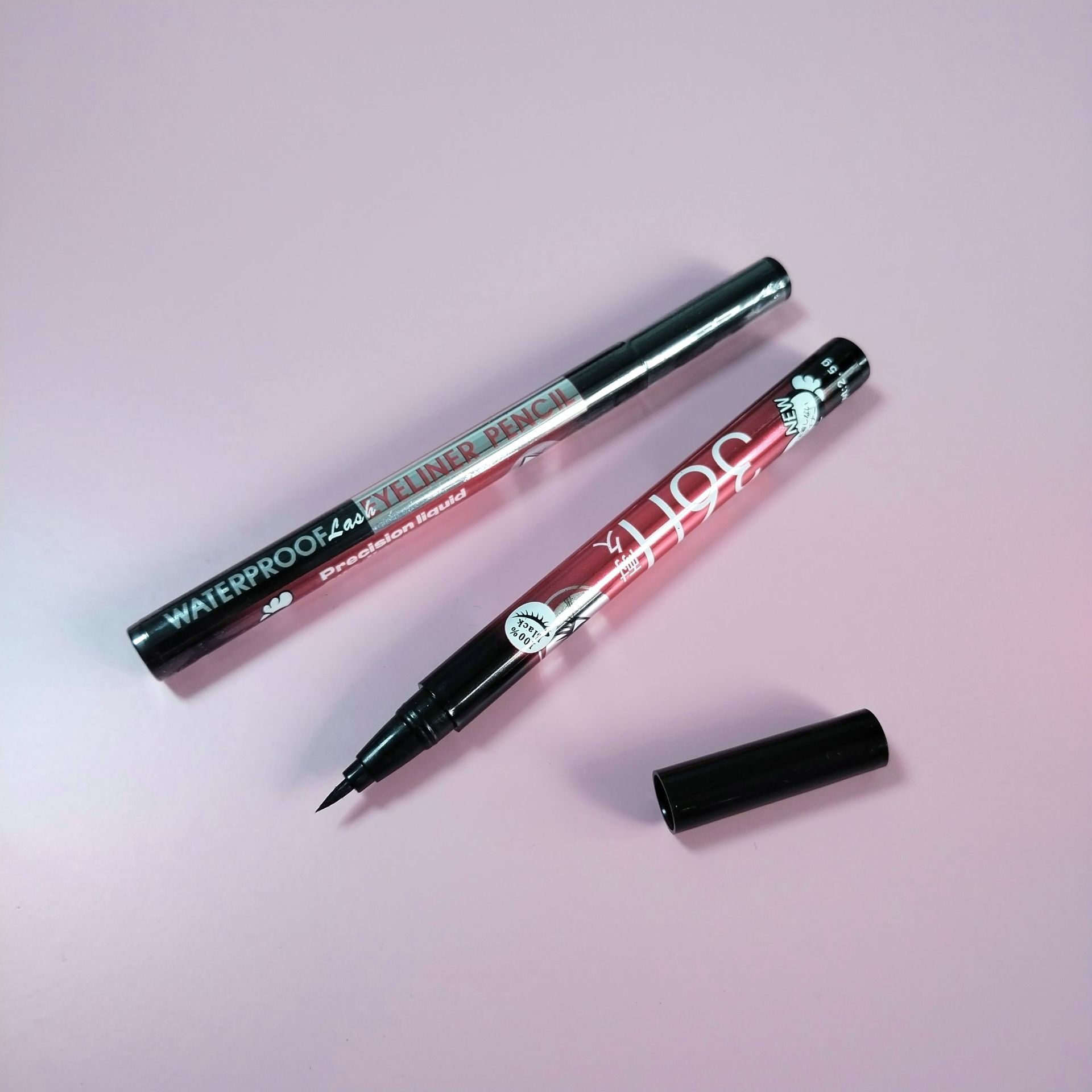 Eyeliner Product Detail View 2