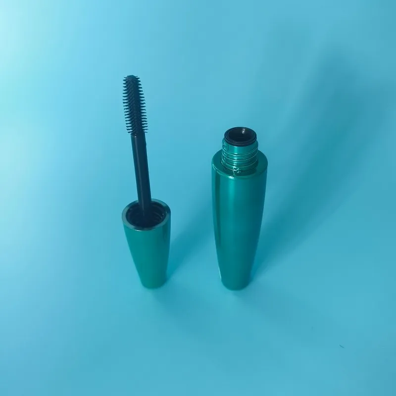 New Arrival Green Color New Style Luxury Mascara Tubes Hot Stamping Plastic Mascara Tube with Wand for Cosmetic Packaging