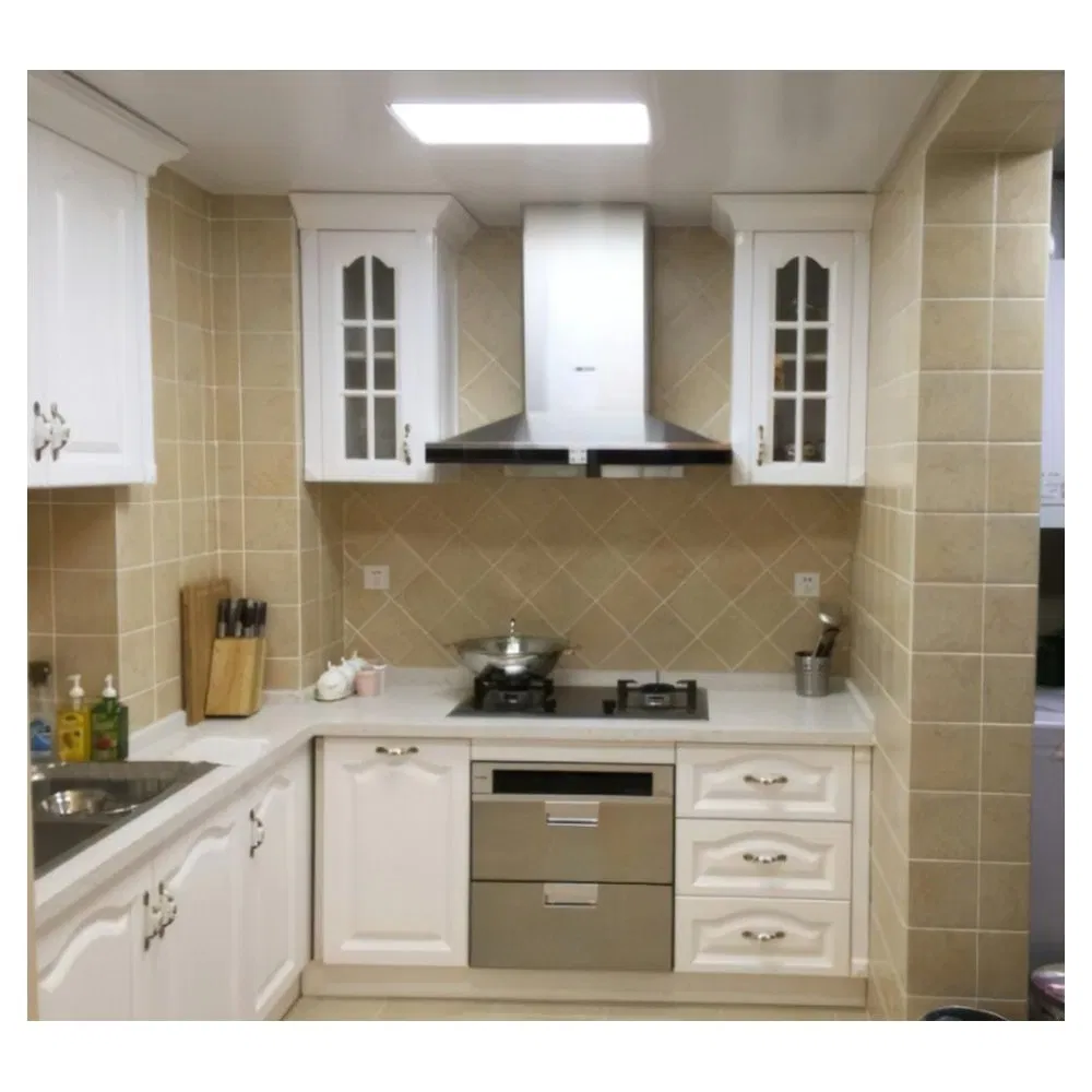 Home Furniture White Lacquer Finish Handleless Design Kitchen Cabinets with Kitchen Island Basic Customization