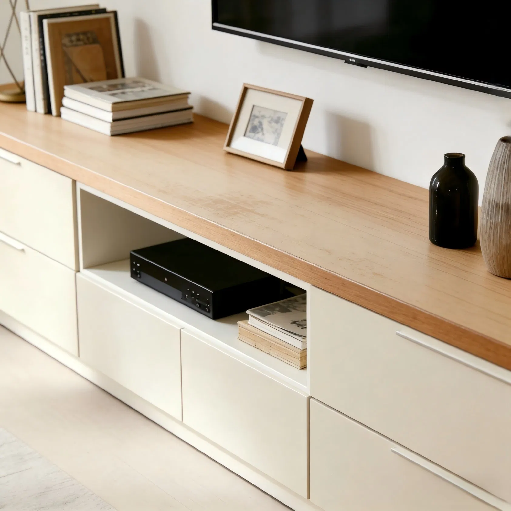 Minimalist TV Cabinet with Storage Solutions for Contemporary Living Rooms