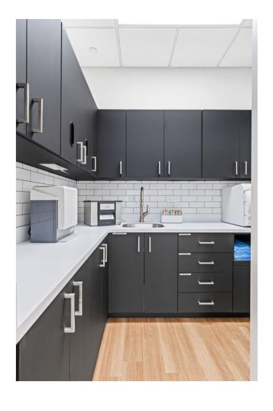 Ace Modern Melamine Finish Matte Palywood White Kitchen Cabinet with Shaker Style