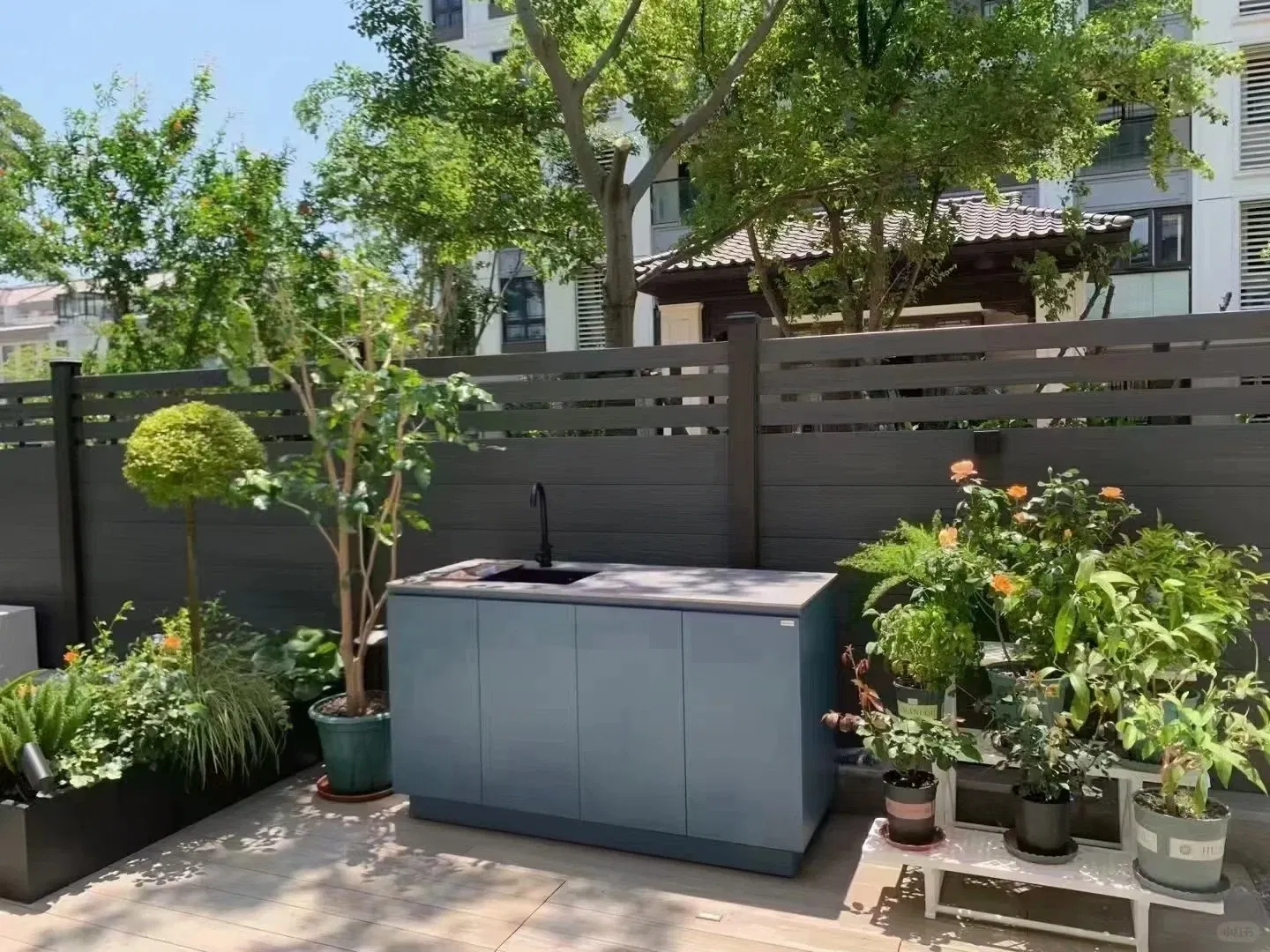 2024 High Quality Stainless Steel Aluminum Frame Outdoor Kitchen Cabinet