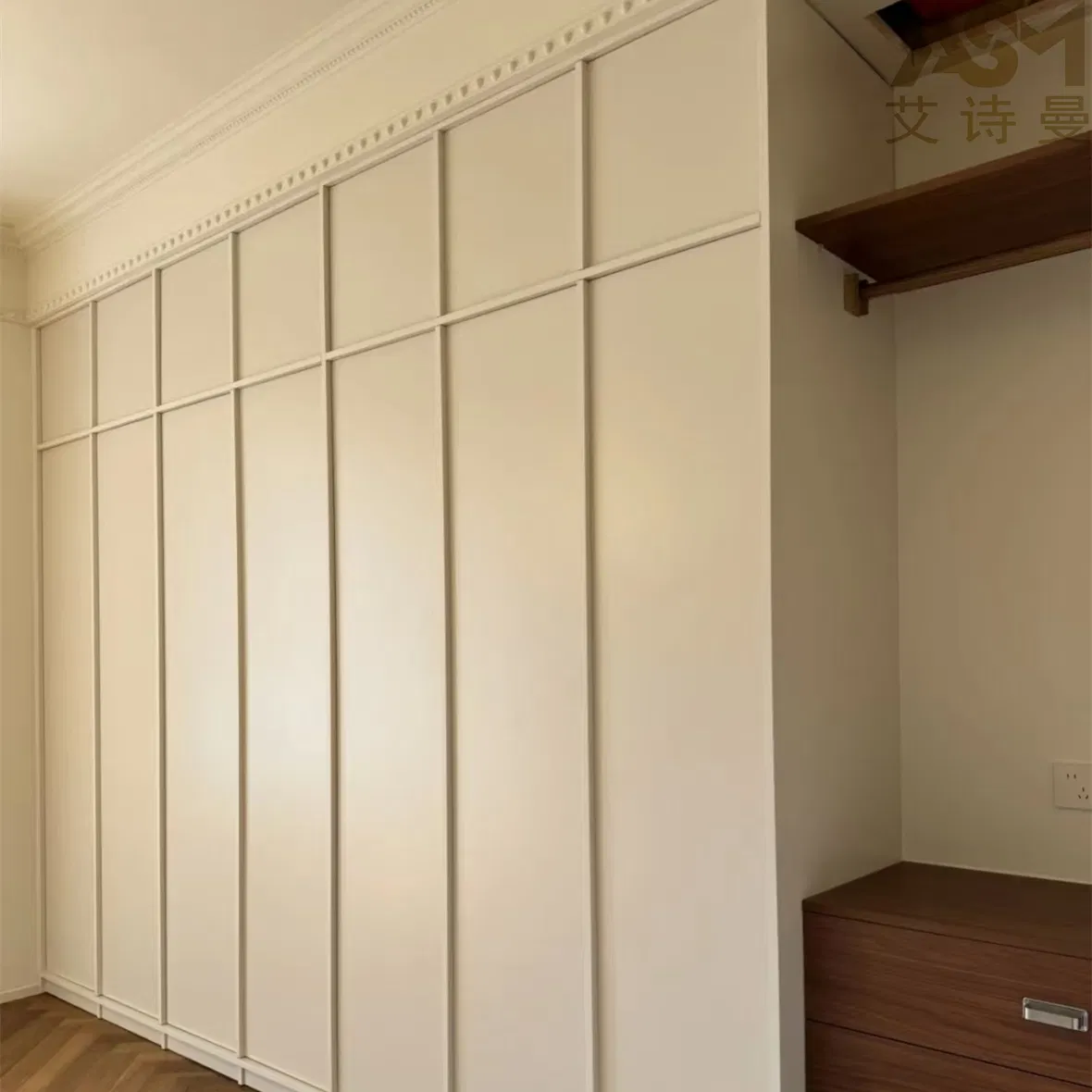 Wood Wardrobe Sliding Door Clothes Closet with Closet System PVC Wardrobe Bedroom Wooden Furniture Closet
