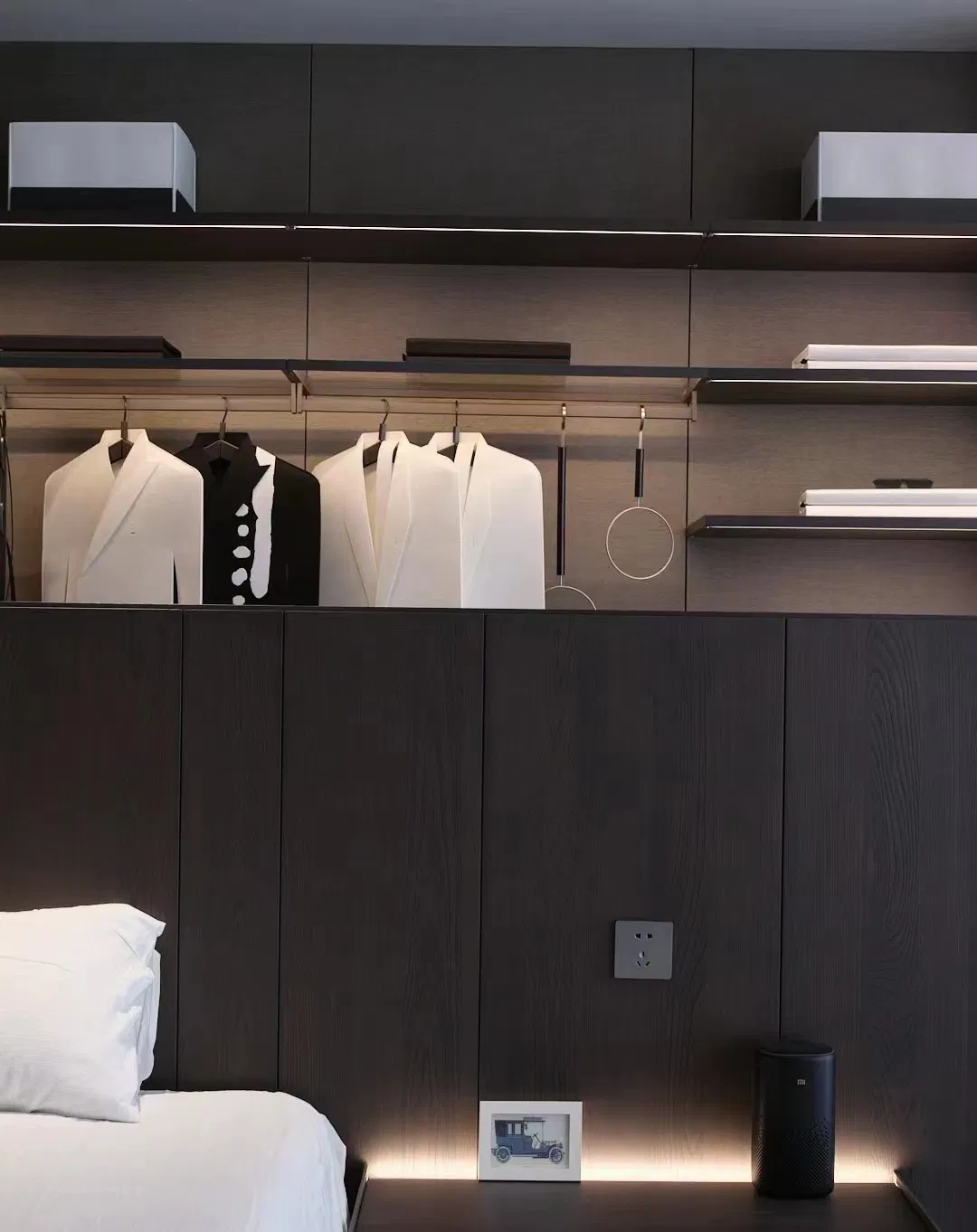 Wholesale Silent Open and Close Hinged Type Cupboards for Bedroom Wardrobe Cabinets with Sliding Door