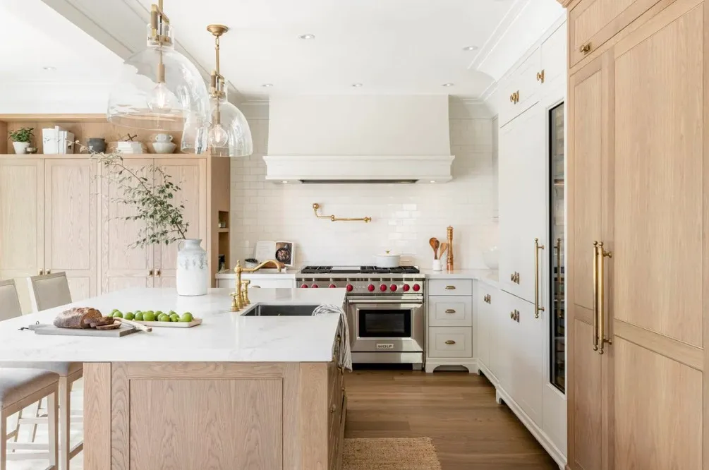 Modern Kitchen Cabinet