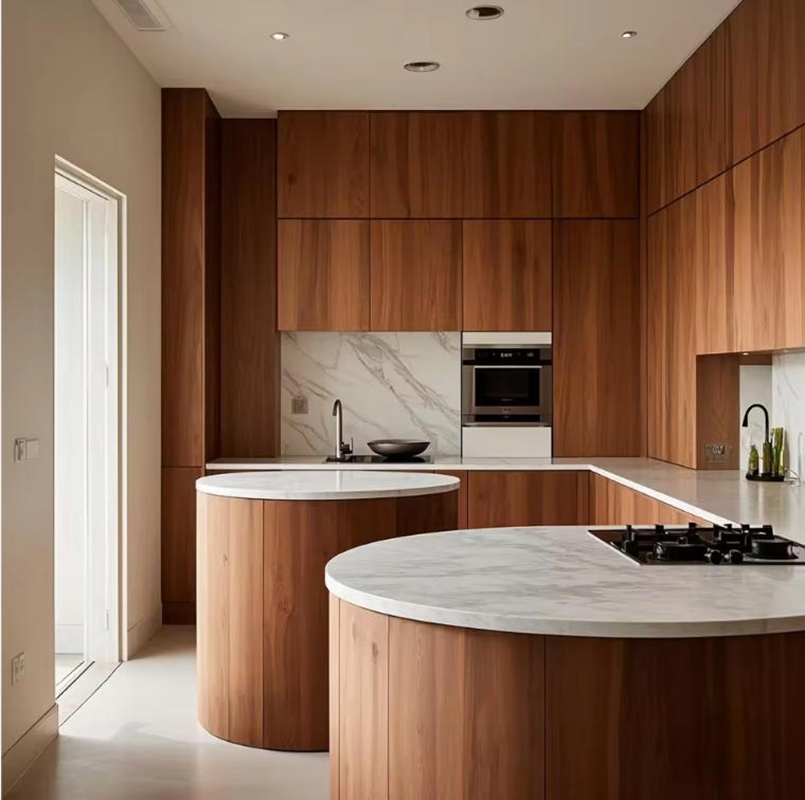 China Factory Supply Sustainable Curved Kitchen Pantry Cabinet Set Two-Tone White Matte Finish MDF Glass Faucet Reception