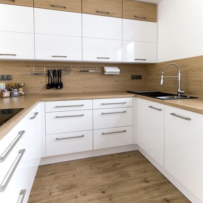 Chic Durable Modern High Gloss PVC Blister Door Wooden Luxury Kitchen Cabinet