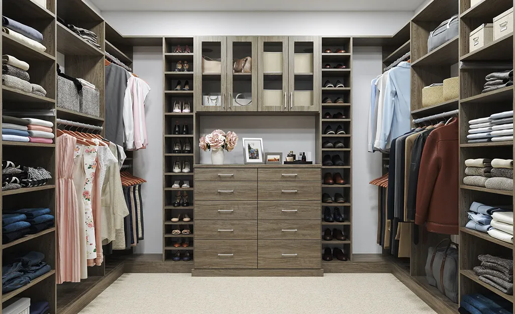 Walk in Closet