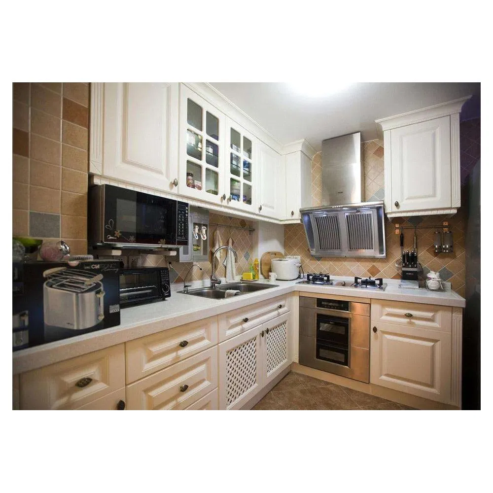 Direct Sale Modern New Home Furniture White Lacquer Finish Handleless Design Kitchen Cabinets with Kitchen Island Basic Customization