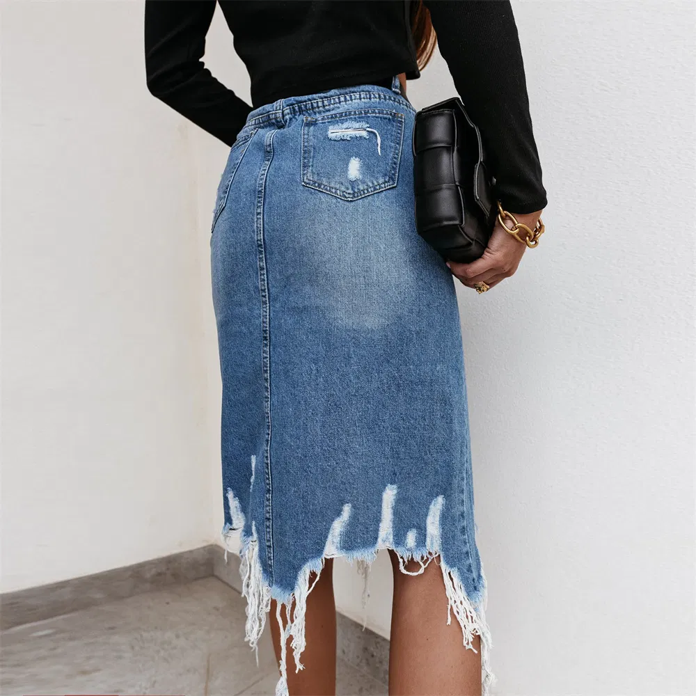 Saia Midi Casual de Meia com Temperamento Lavada Irregular Rasgada e Franjada