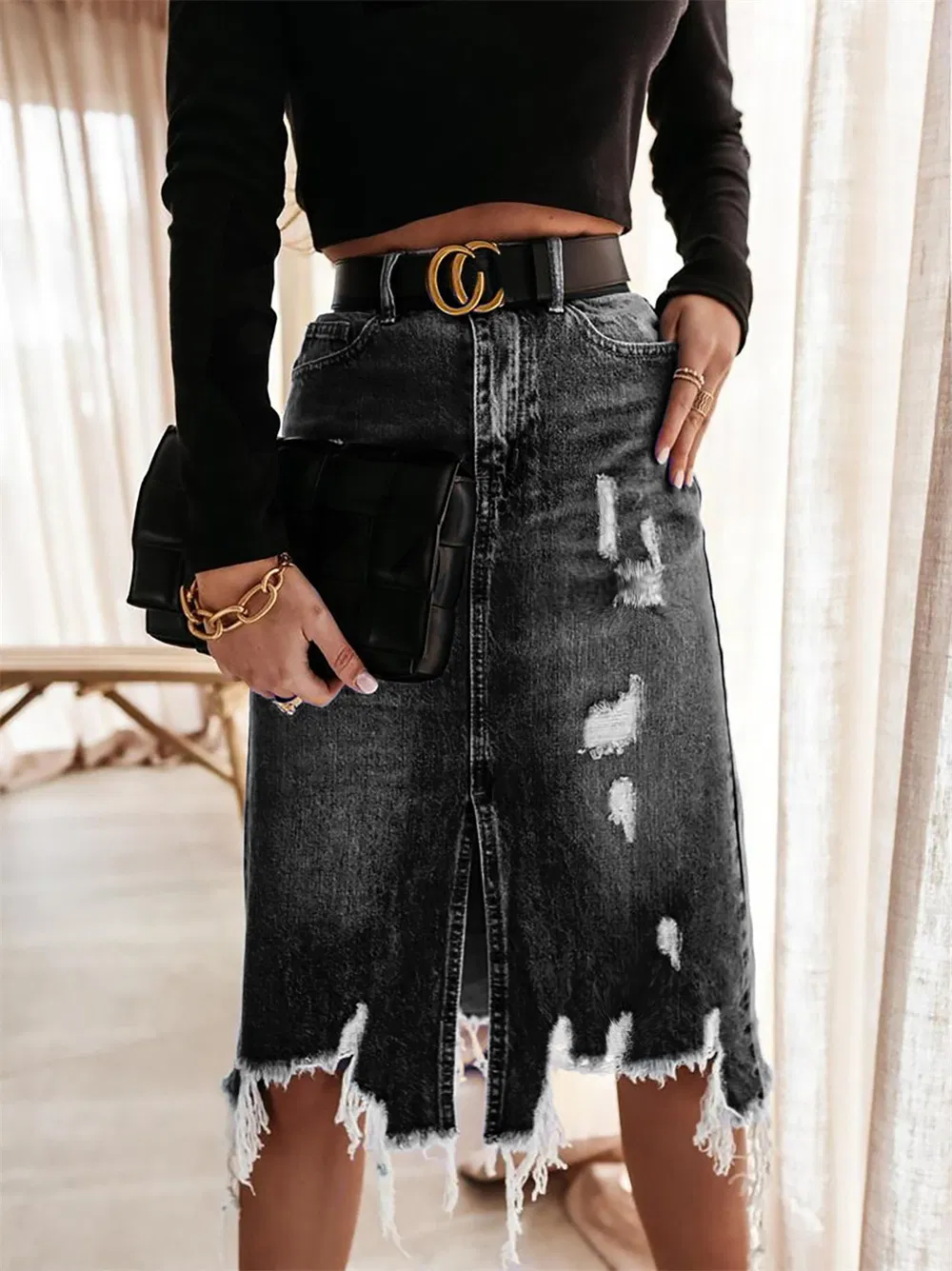 Saia Midi Casual de Meia com Temperamento Lavada Irregular Rasgada e Franjada