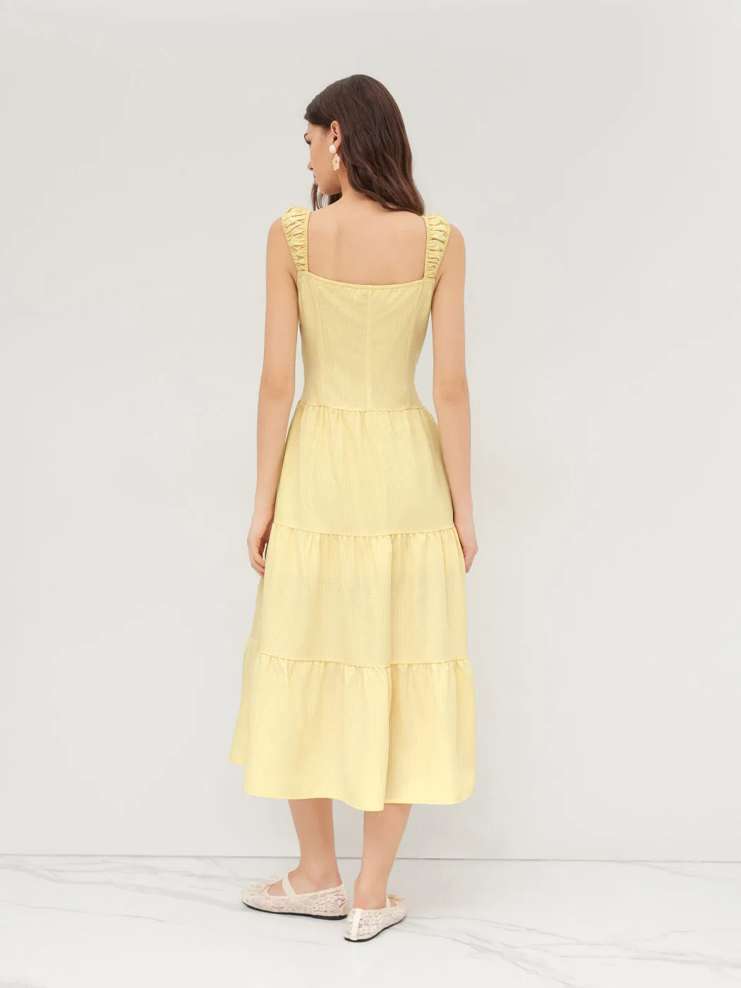 Vestido Casual Fashionável de Decote Quadrado em Xadrez com Múltiplas Camadas e Bordas em Folha de Lótus