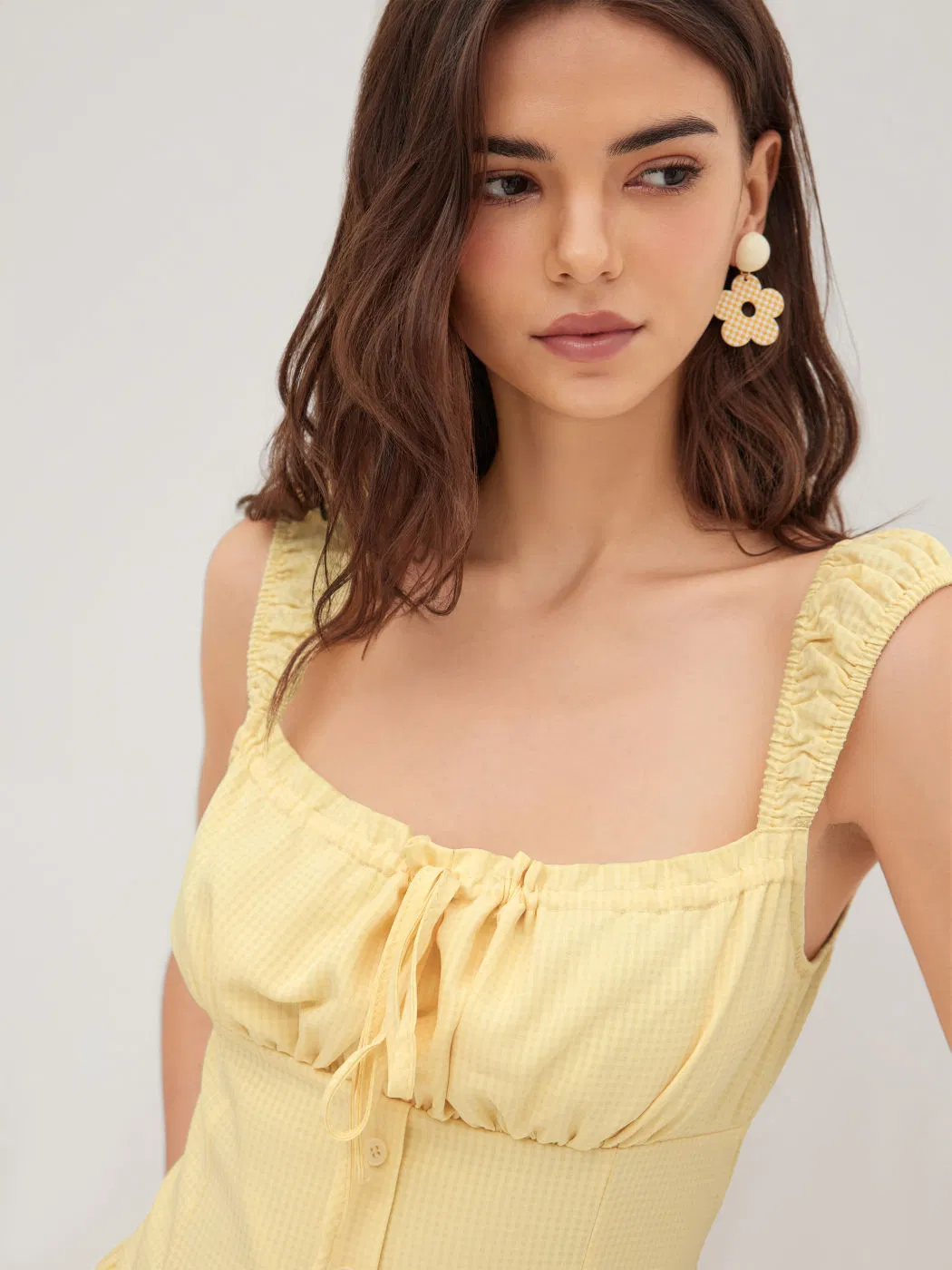 Vestido Casual Fashionável de Decote Quadrado em Xadrez com Múltiplas Camadas e Bordas em Folha de Lótus