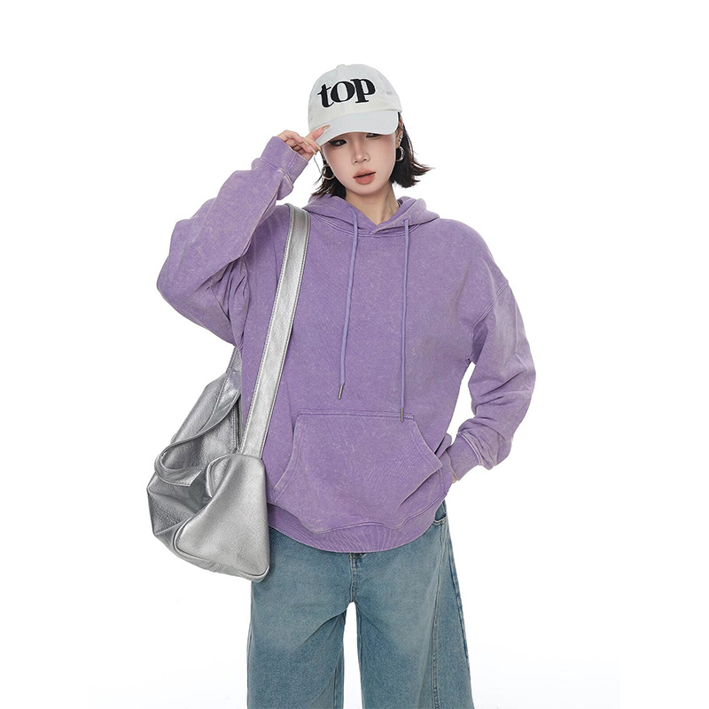 Moletom Casual Feminino com Logo Único para Conforto Diário