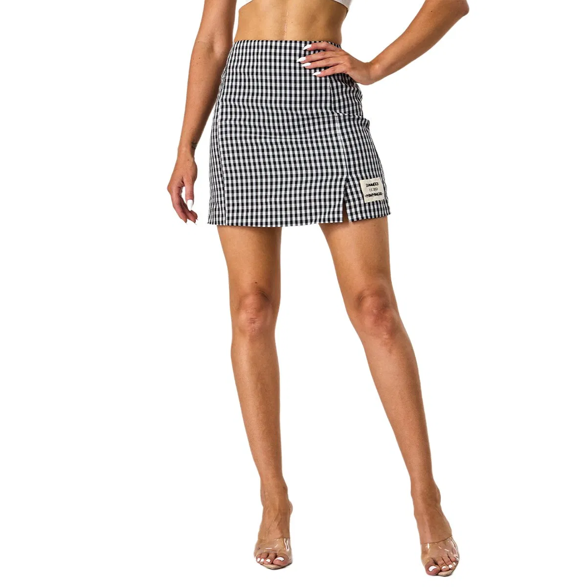 Saia curta de verão casual de alta cintura com bordado em patch e estampa de grid para mulheres, venda por atacado