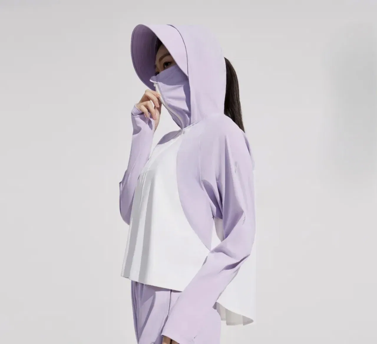 Roupas confortáveis de proteção solar incentivam hábitos consistentes de proteção diária contra UV