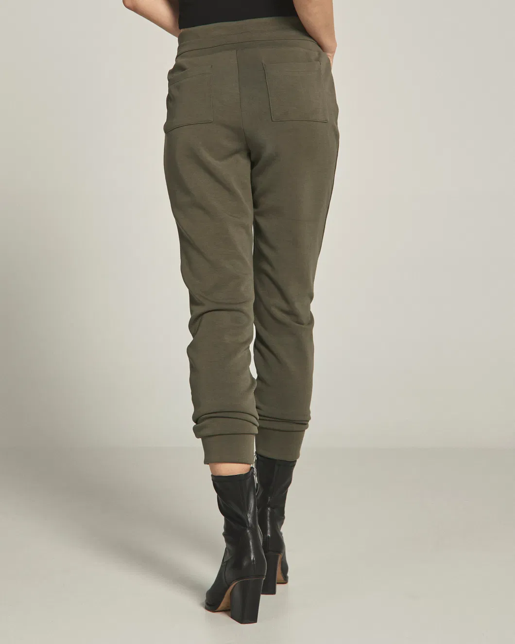 Calças Jogger 3
