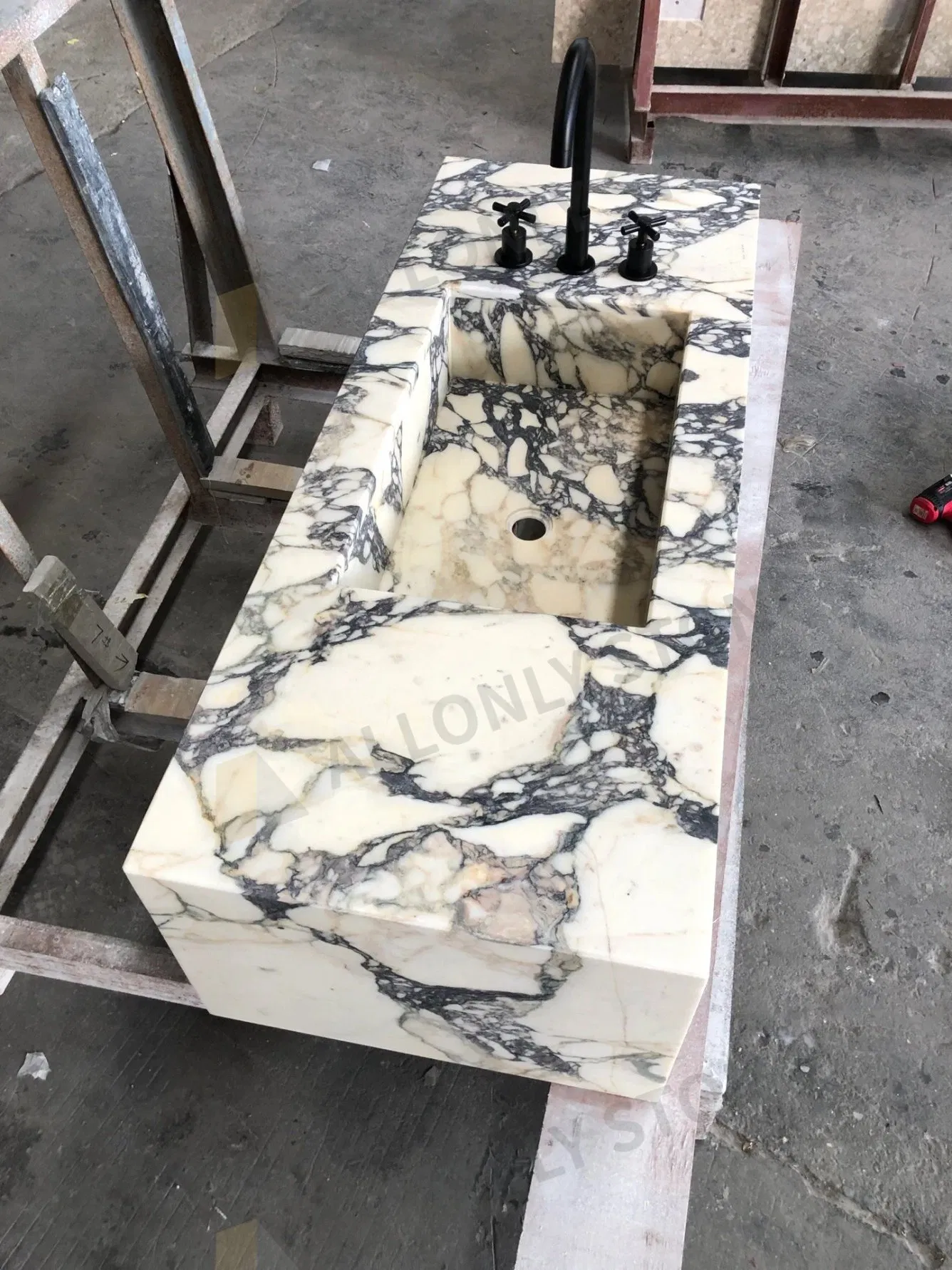 Natural White Marble Stone Wall Mounted Luxury Italy Calacatta Viola White Marble Square Basin Wash Sink Bathroom for Hotel Bathroom