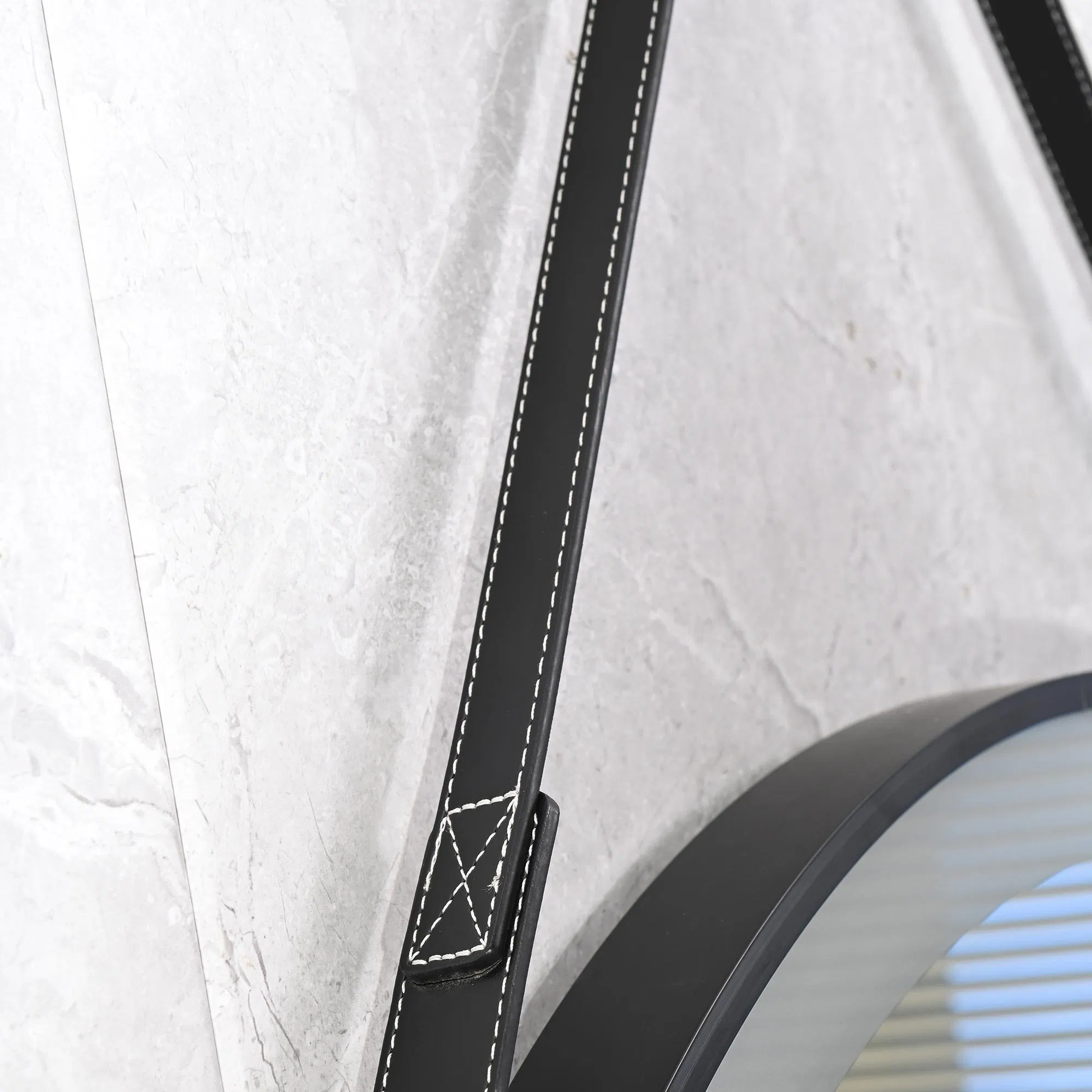 Factory Price LED Bathroom Mirror Illuminated Makeup Mirror Vanity Mirror with 3 Colour Smart Touch, Anti-Fog LED Mirror with Lights