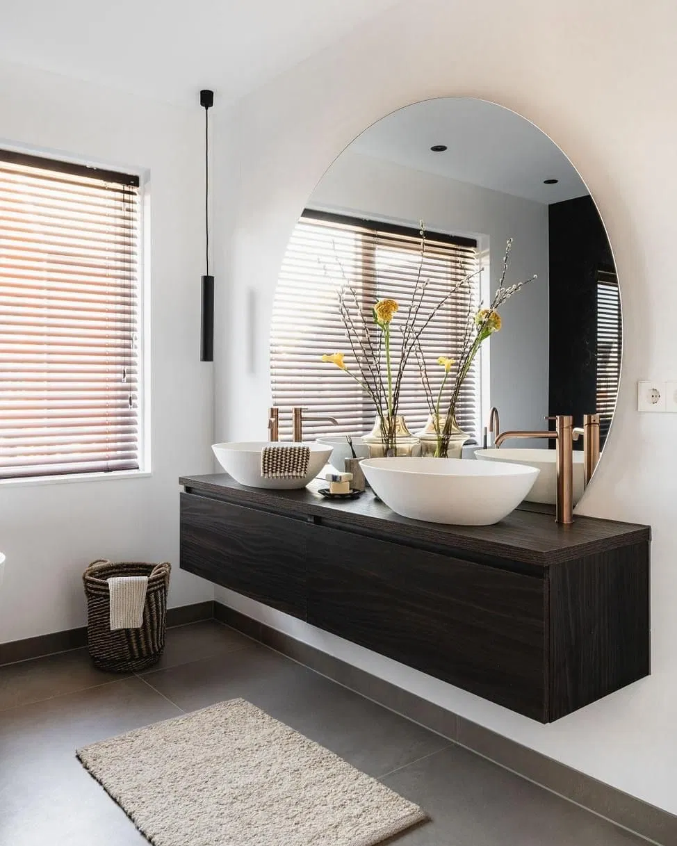 Elegant High-Gloss Double Sink Vanity for Family Bathrooms