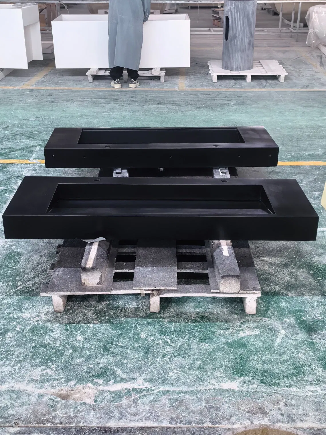 China Factory Customized Dimension Matte Black Artificial Stone Wall Hung Bathroom Wash Basin Solid Surface Wall Mounted Shampoo Sink