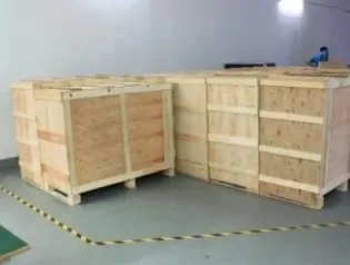 Wooden Box Packing