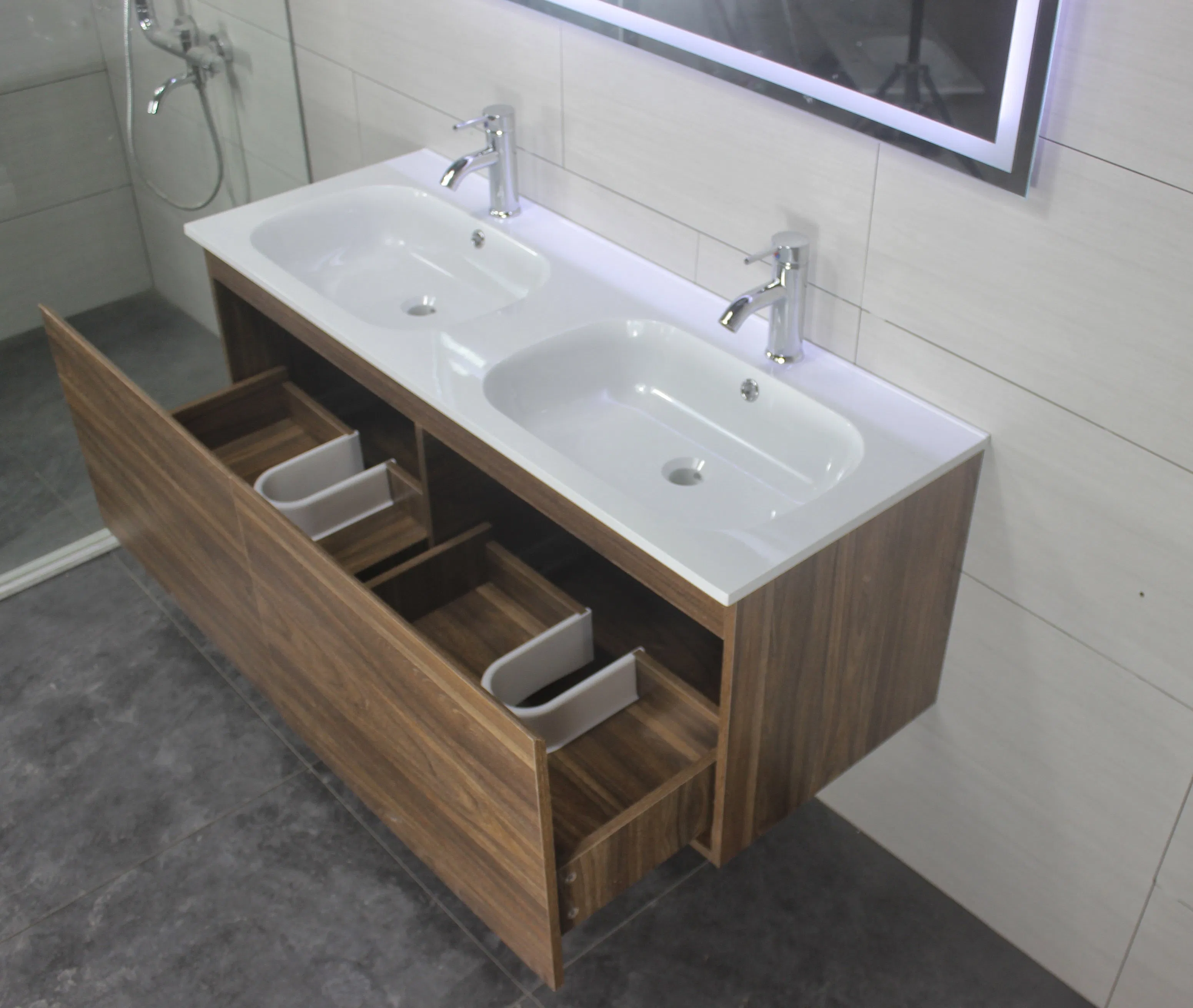Hot Sale Small Size Modern Home Bathroom Cabinet Ceramic Basin Furniture Set Wall Hung Bathroom Melamine Vanity with Mirror