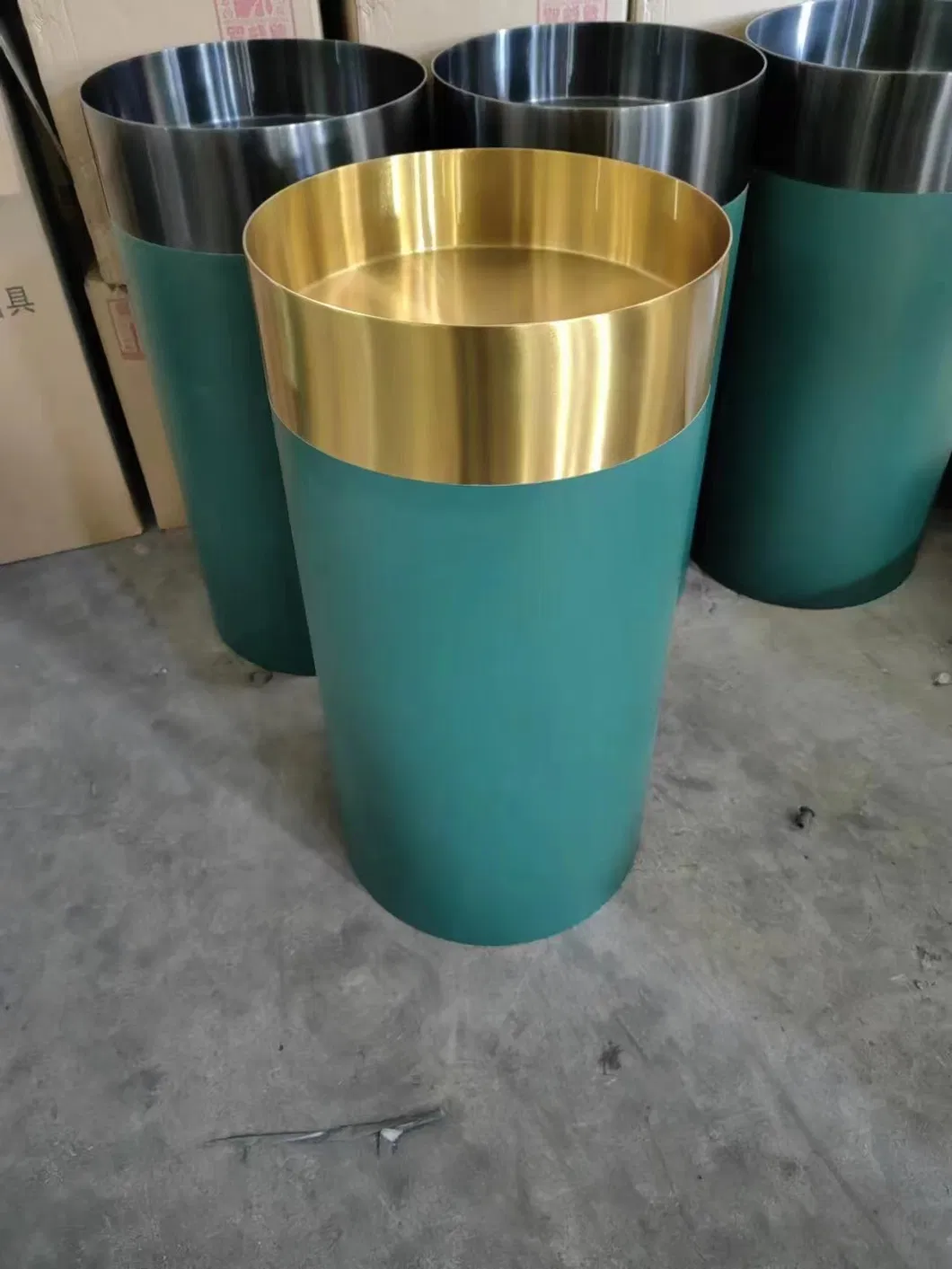 Freestanding Stainless Steel Sink Perspective