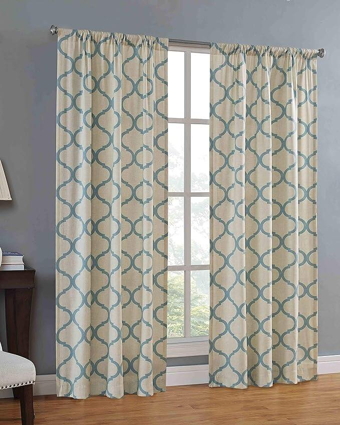 Direct Selling Curtain Rod &amp; Accessories Bracket Metal Curtain Rod with Complete Set Plastic