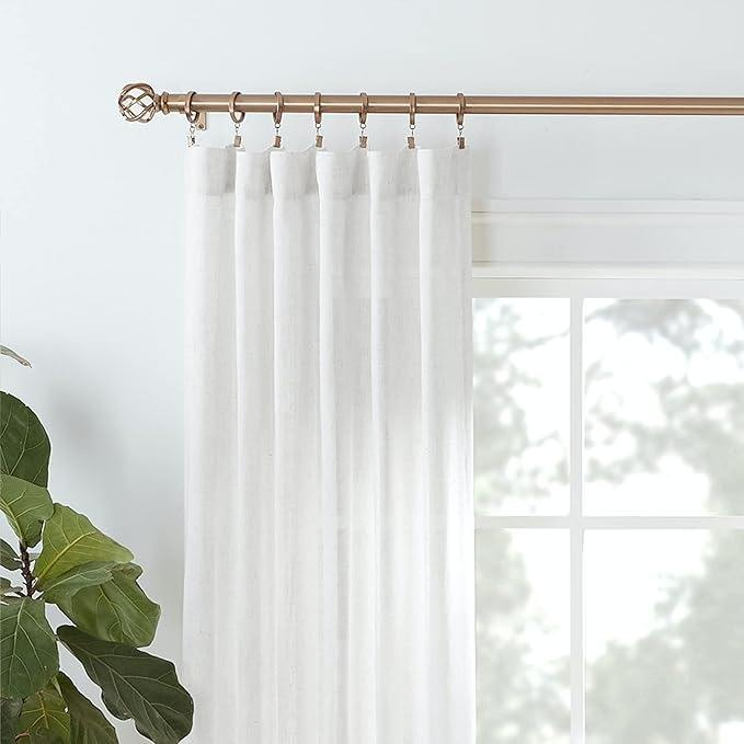 Direct Selling Curtain Rod &amp; Accessories Bracket Metal Curtain Rod with Complete Set Plastic