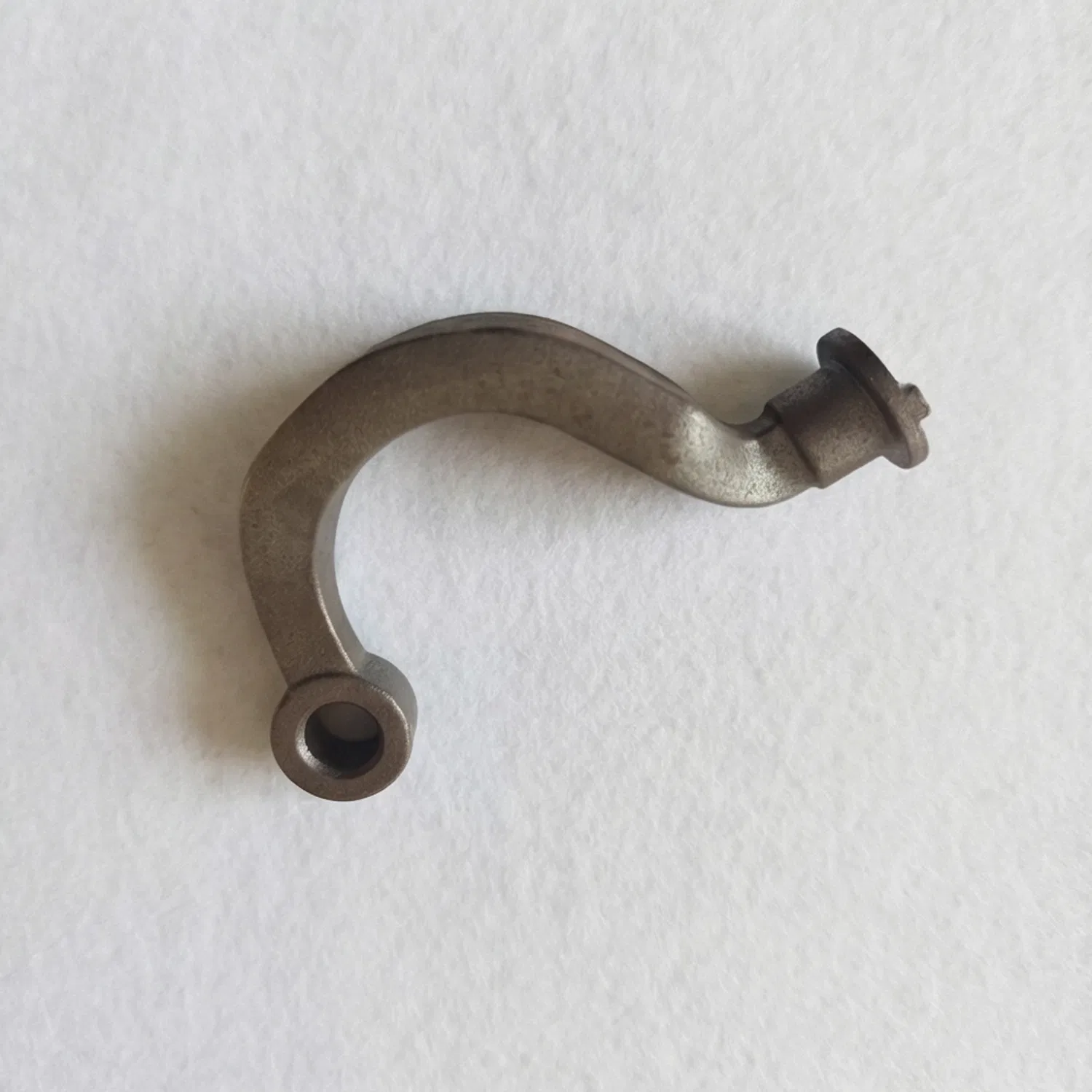 Innovative Round Base Glass Door Hardware with Industrial Clamping Design