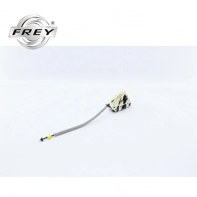 Auto Parts Front Right Door Lock Actuator Latch 2047201835 for Benz W204 W212 X204 C218 A207 C207