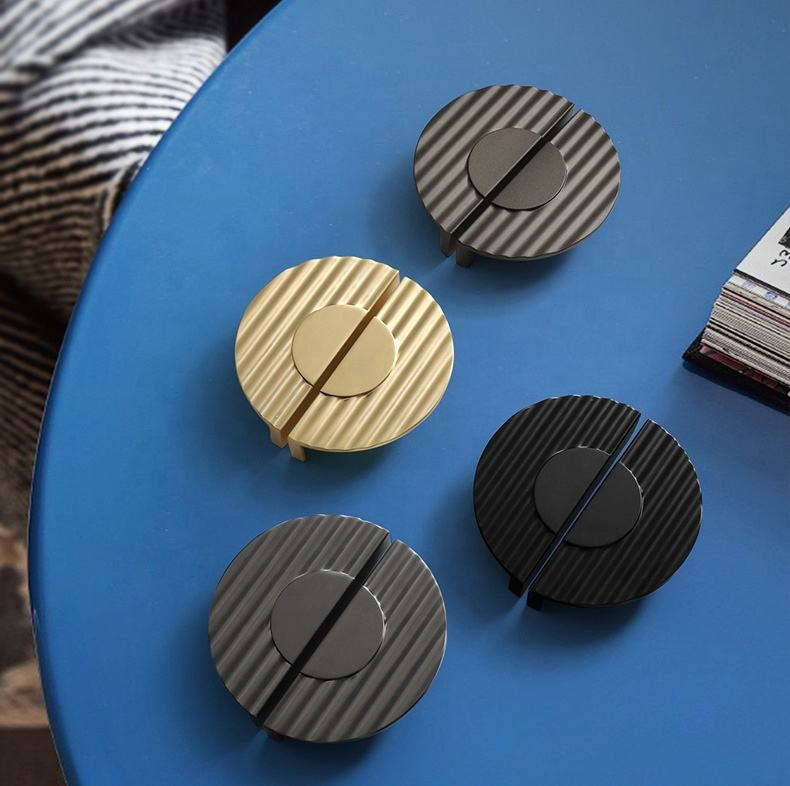 Modern Wave Half Moon Pull Handles Cabinet Knobs Gold Furniture Door Knobs with Screws