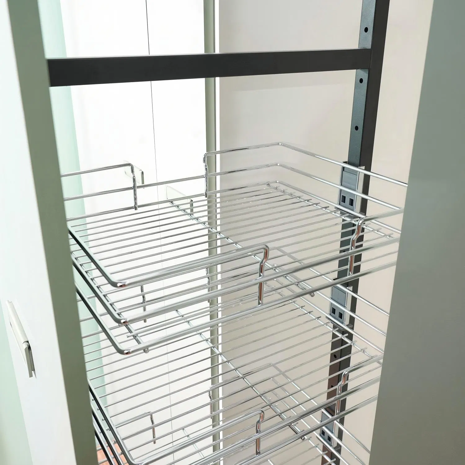 Kitchen Accessories 6 Tier Hardware Pull out Storage Drawer Basket with Soft Close