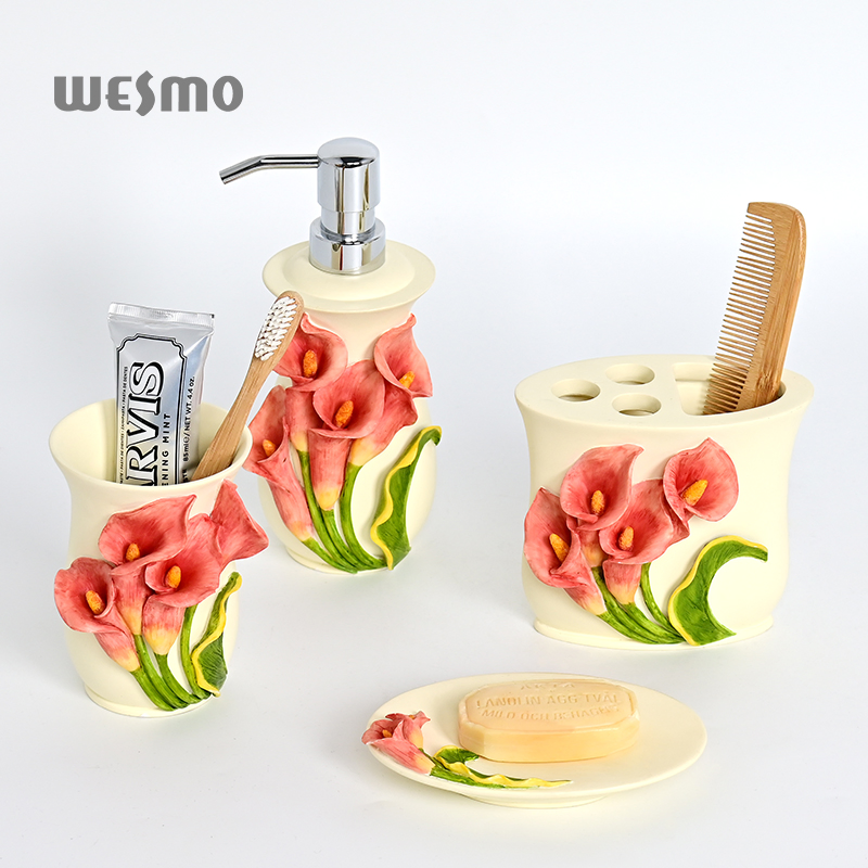 Hotel Bathroom Set Carved Flower Sculpture Design Manual Soap Dispenser Resin Bathroom Set