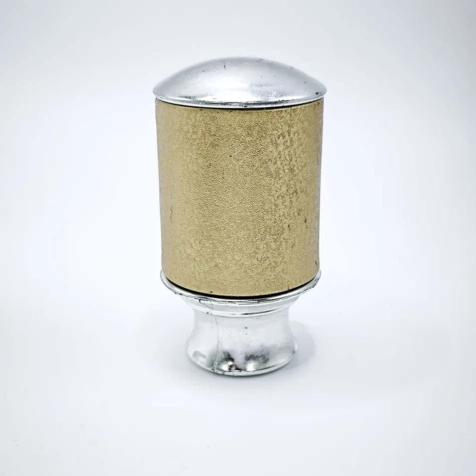 Finials Accessory View 1