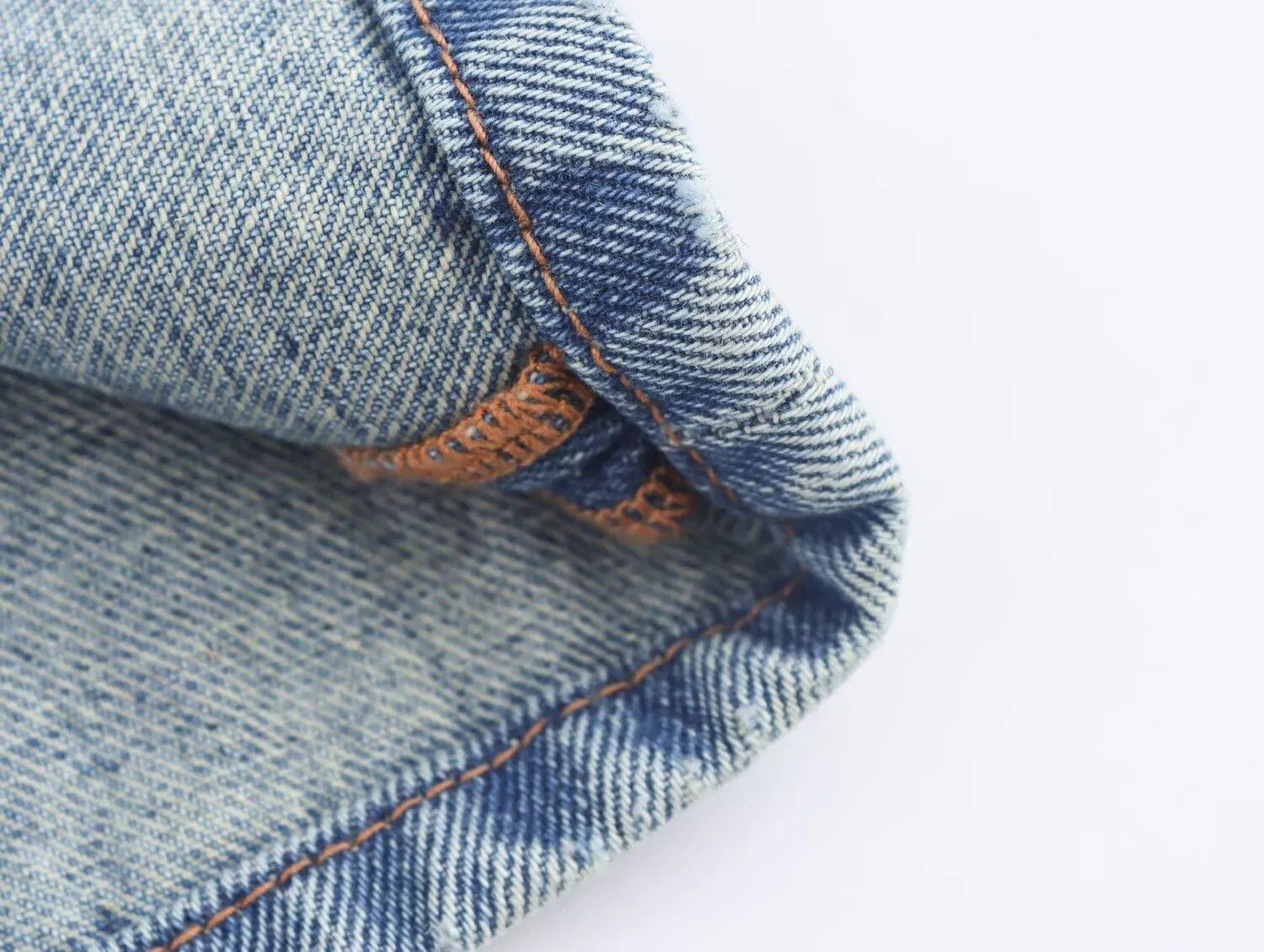 Calças de denim largas e elegantes para um estilo casual e chique