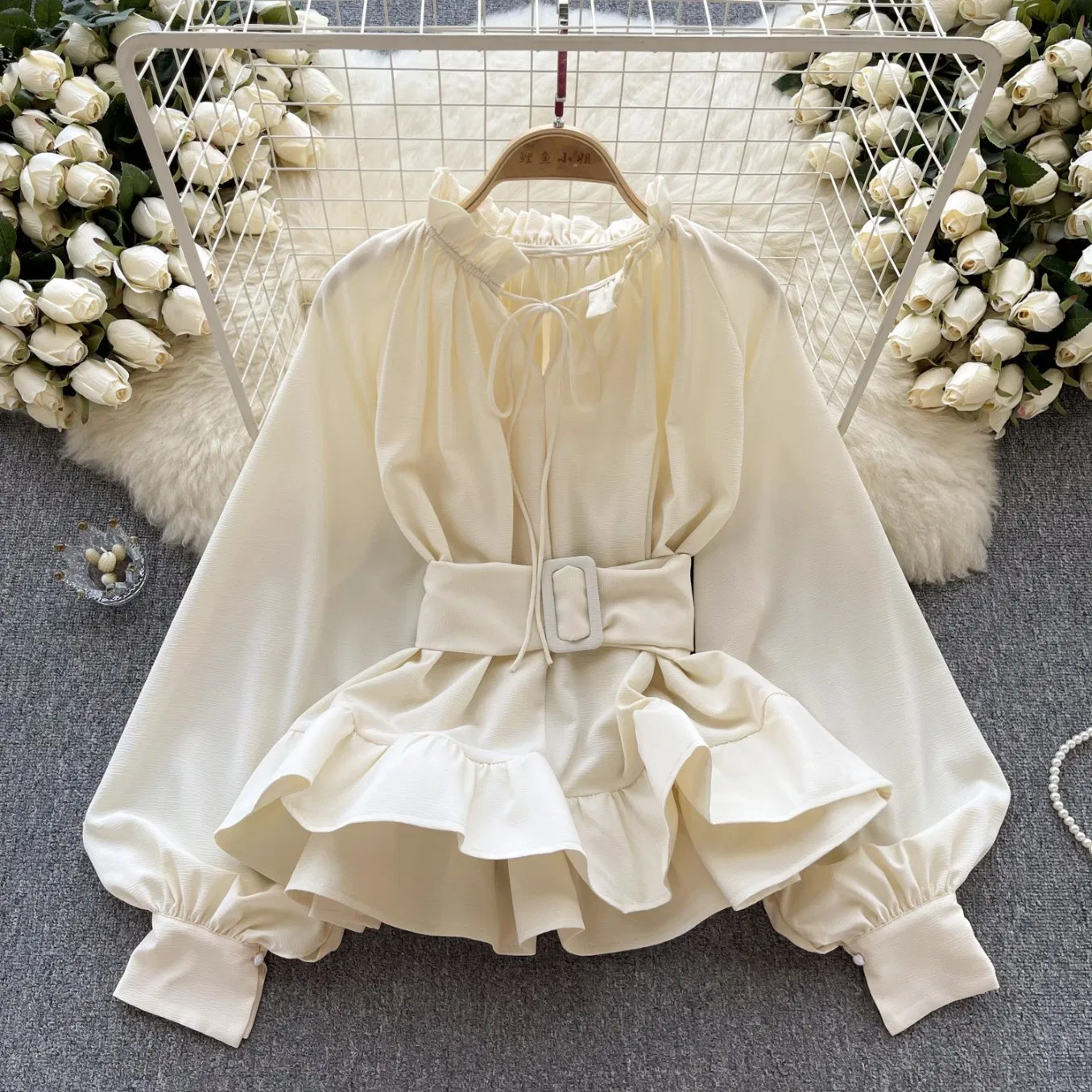 2024 Blusa de Manga Longa com Renda e Laço na Cintura em Cinco Cores, Estilo Vintage Francês para Mulheres