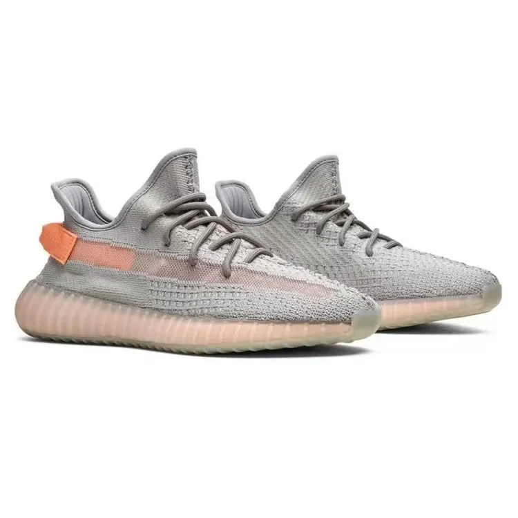 Sapatos esportivos