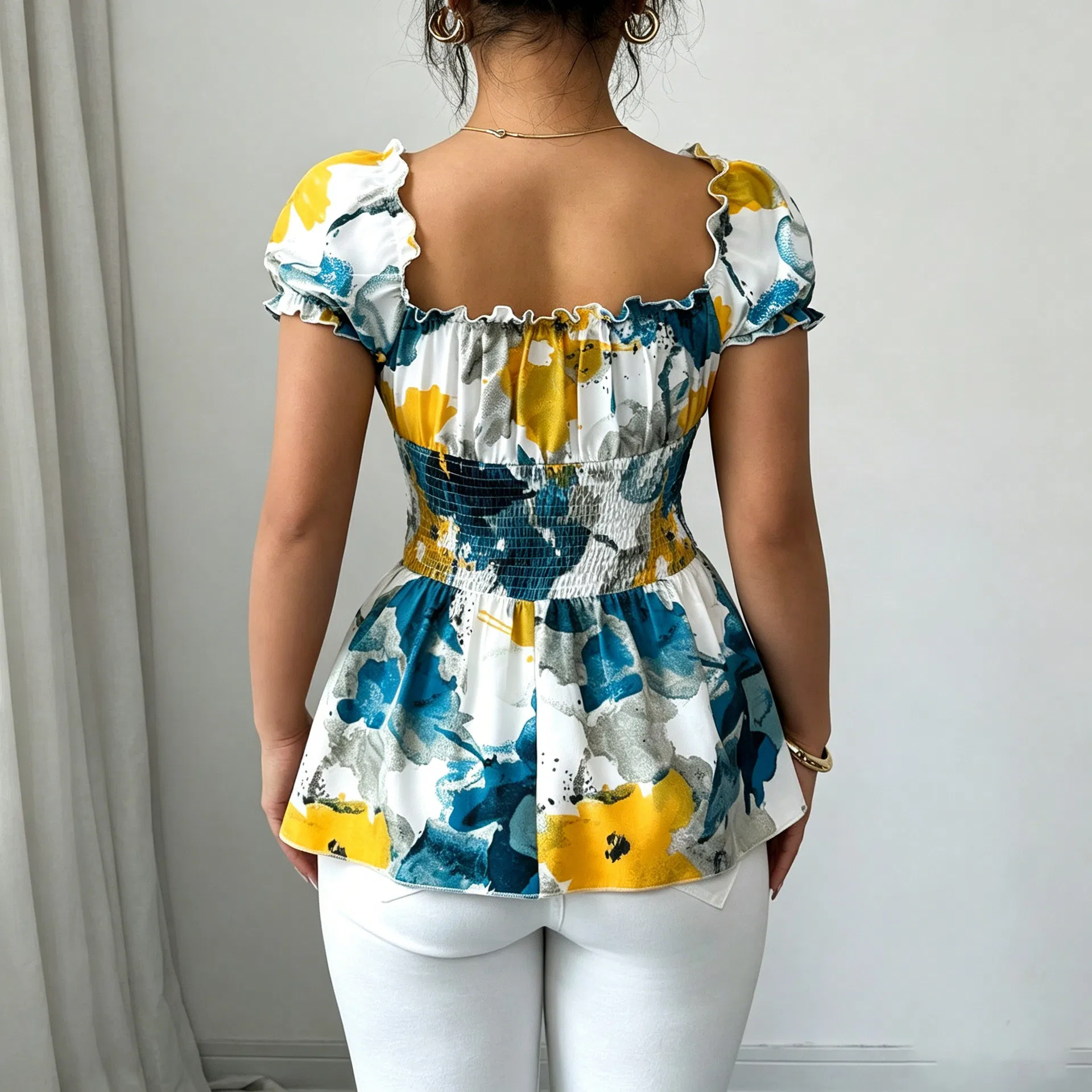 Blusa peplum ajustada de verão com decote em V, mangas curtas com babados, cintura smock e estampa floral para mulheres, personalizada OEM ODM
