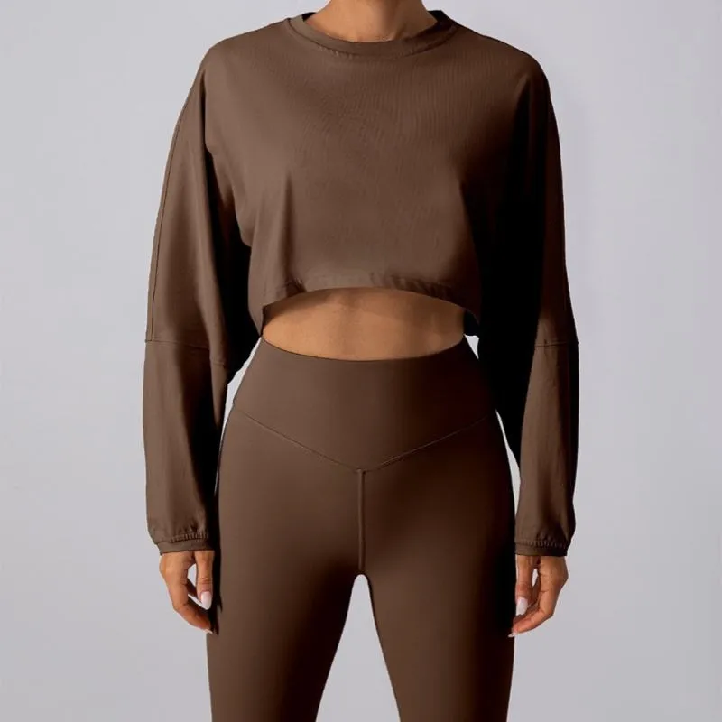 Conjunto esportivo plus size e yoga