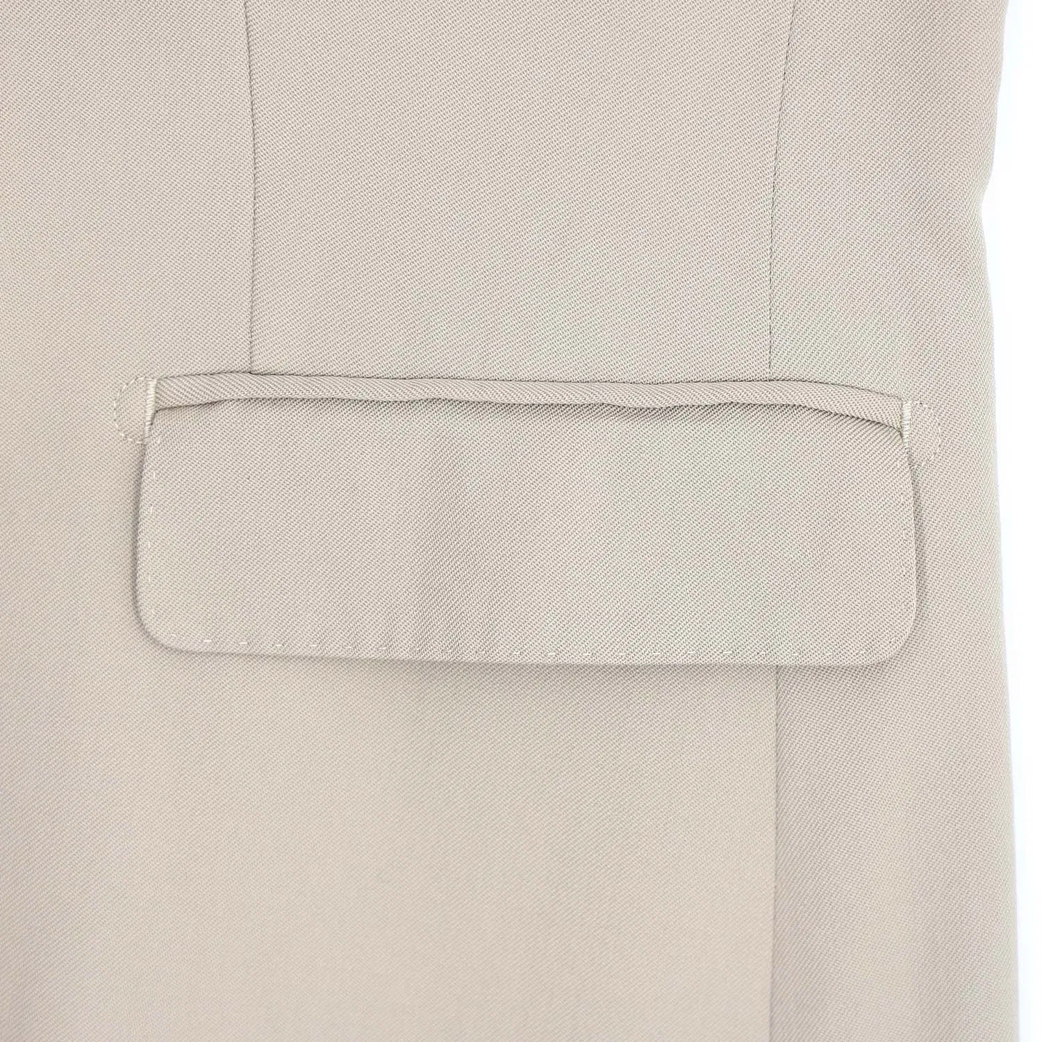 Conjuntos Femininos Modernos de Comprimento Cropped Feitos Sob Medida, Estilo Elegante, Produzidos em Fábrica para Moda Corporativa Urbana