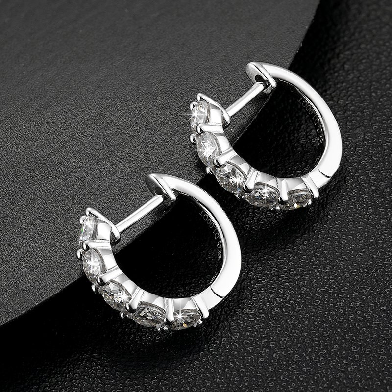 Estilo Urbano de Moda 0.2CT 925 Brincos Huggie Hoop de Prata Esterlina com Diamante Moissanite Vvs para Mulheres