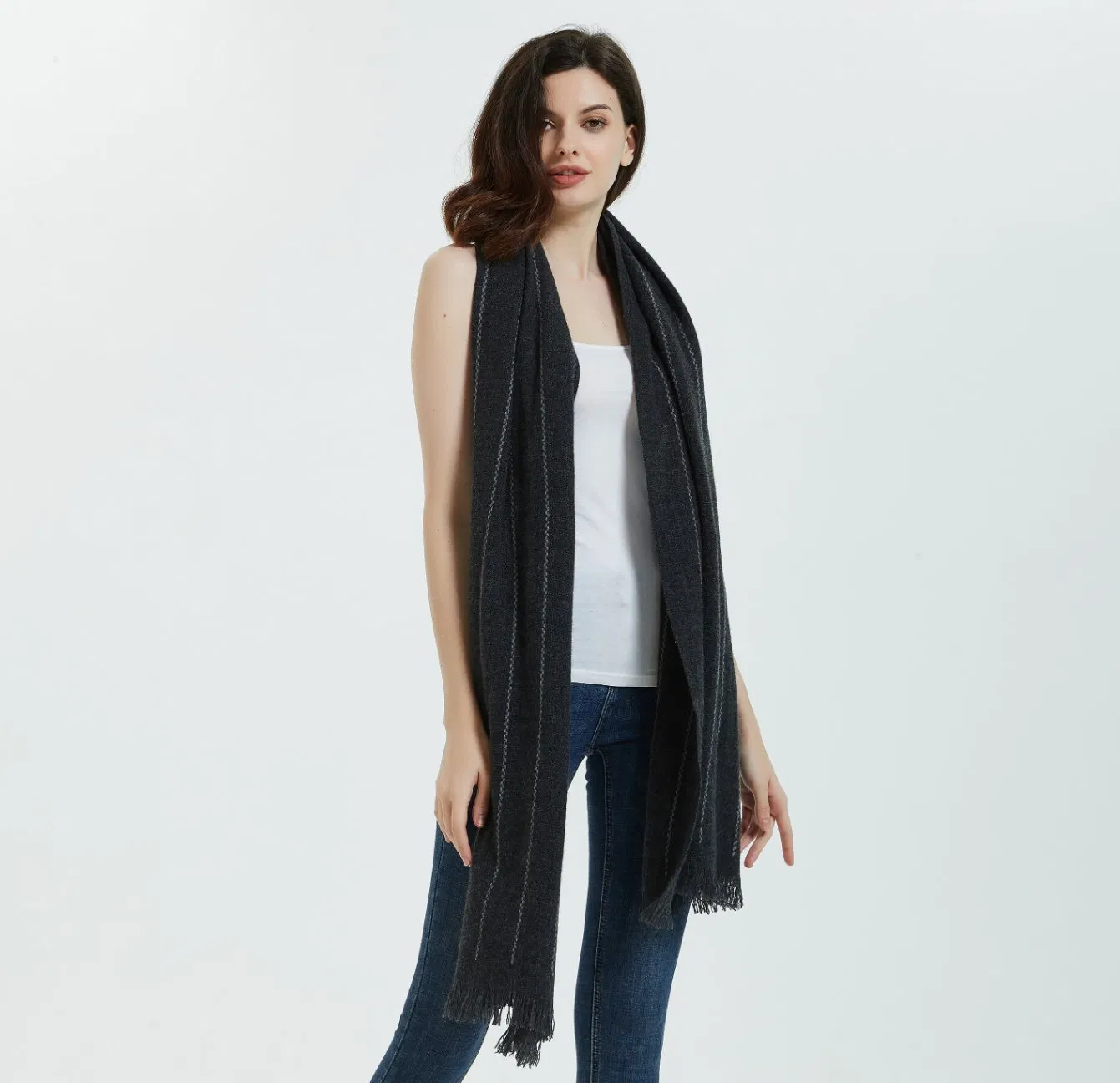 Cachecol Longo Feminino com Listras e Franjas 100% em Pura Cashmere Sustentável