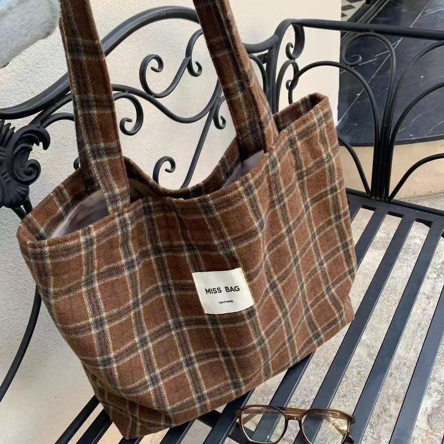 Bolsa Tote Sustentável e Estilosa para Mulheres Compradoras Modernas