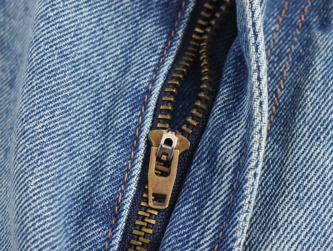 Calças de denim largas e elegantes para um estilo casual e chique