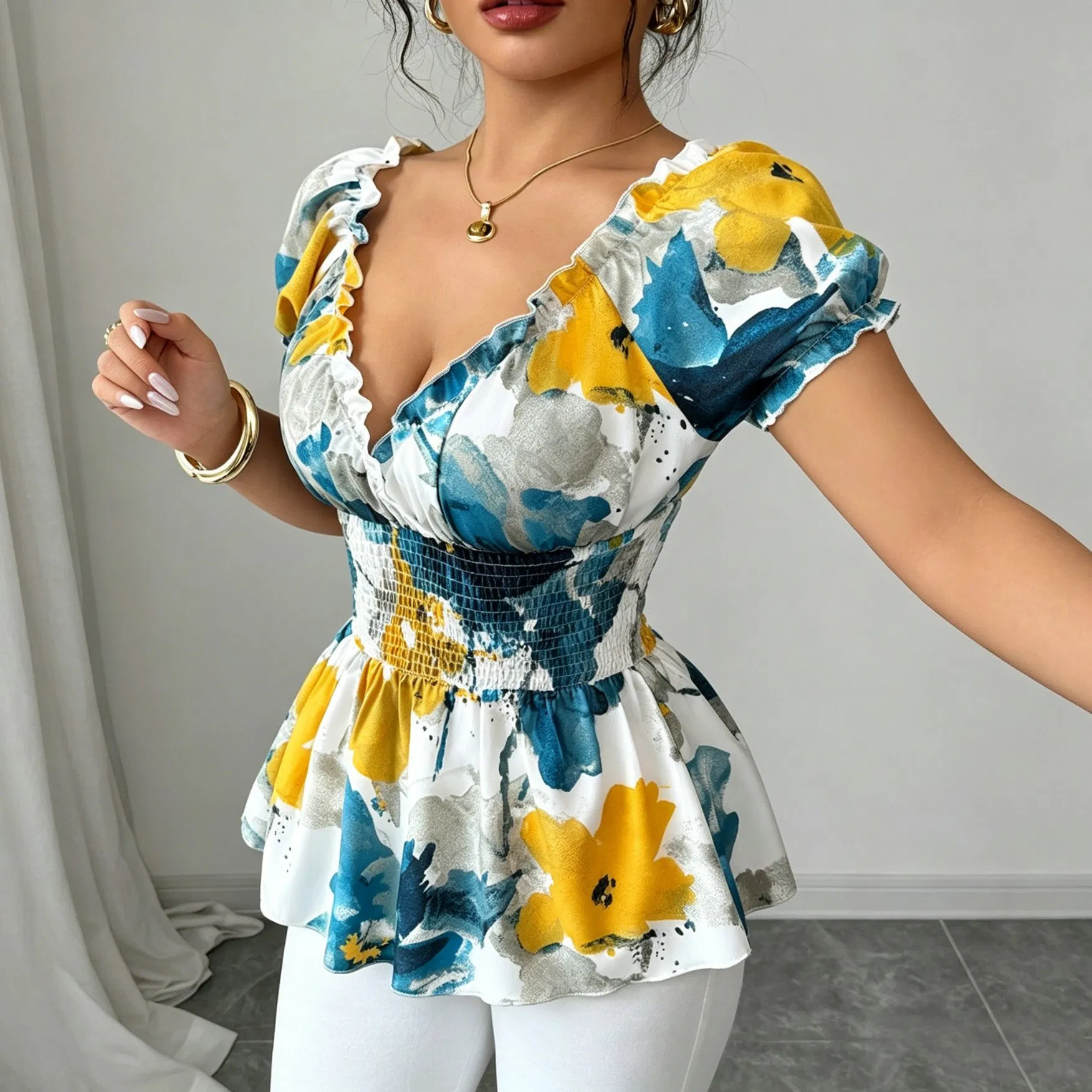 Blusa peplum ajustada de verão com decote em V, mangas curtas com babados, cintura smock e estampa floral para mulheres, personalizada OEM ODM