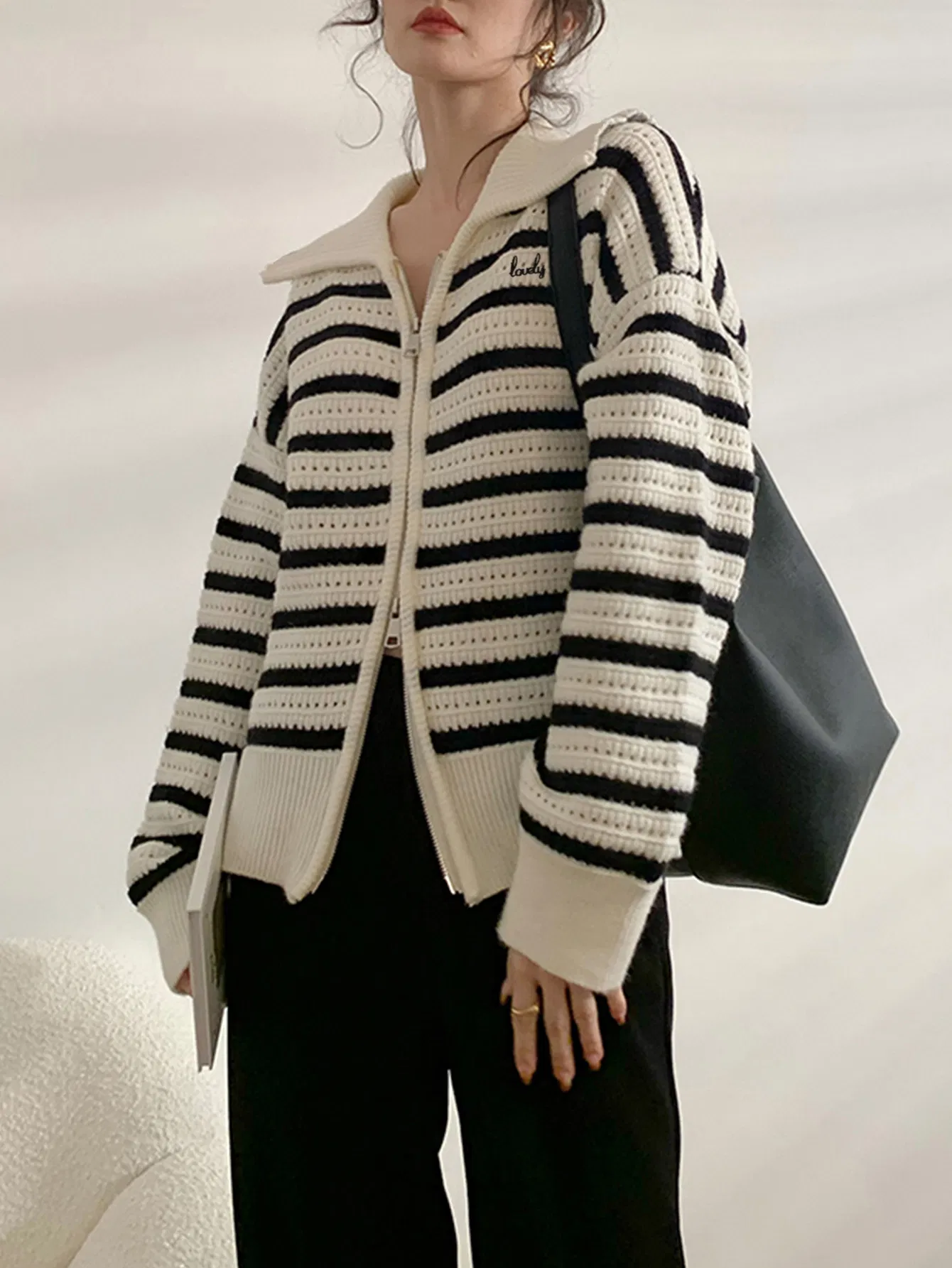 Suéter de Lã Cinza Estiloso para Moda Sem Esforço e Estilo Sazonal