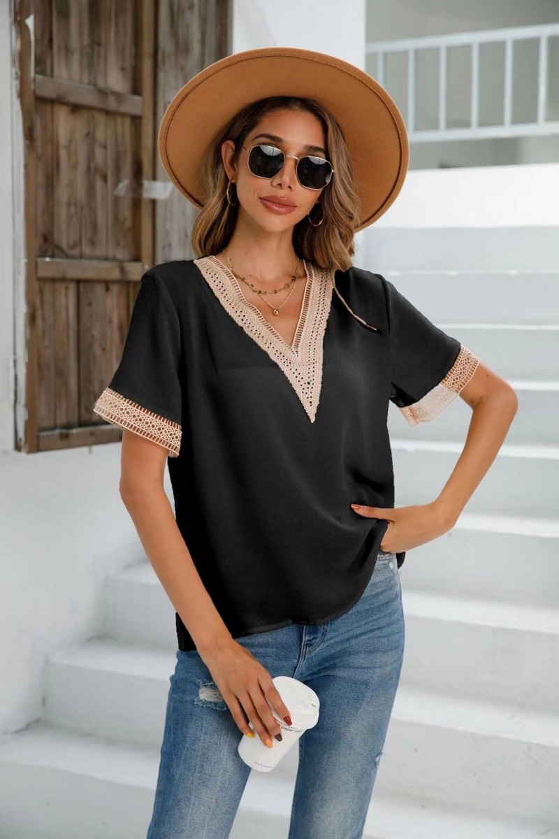 Blusa de Renda com Decote em V e Manga Curta para Mulheres